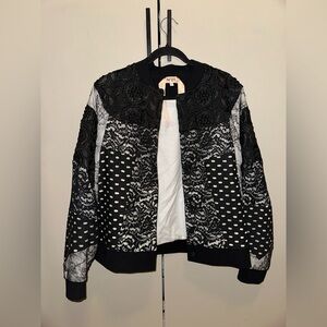 N°21  Black and White 100% Cotton Lace Bomber Jacket Size 44